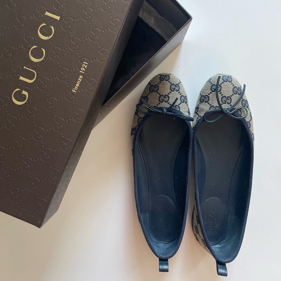 Gucci Shoes - Gucci Monogram Beige-Blue Miro Soft Flats 🥿